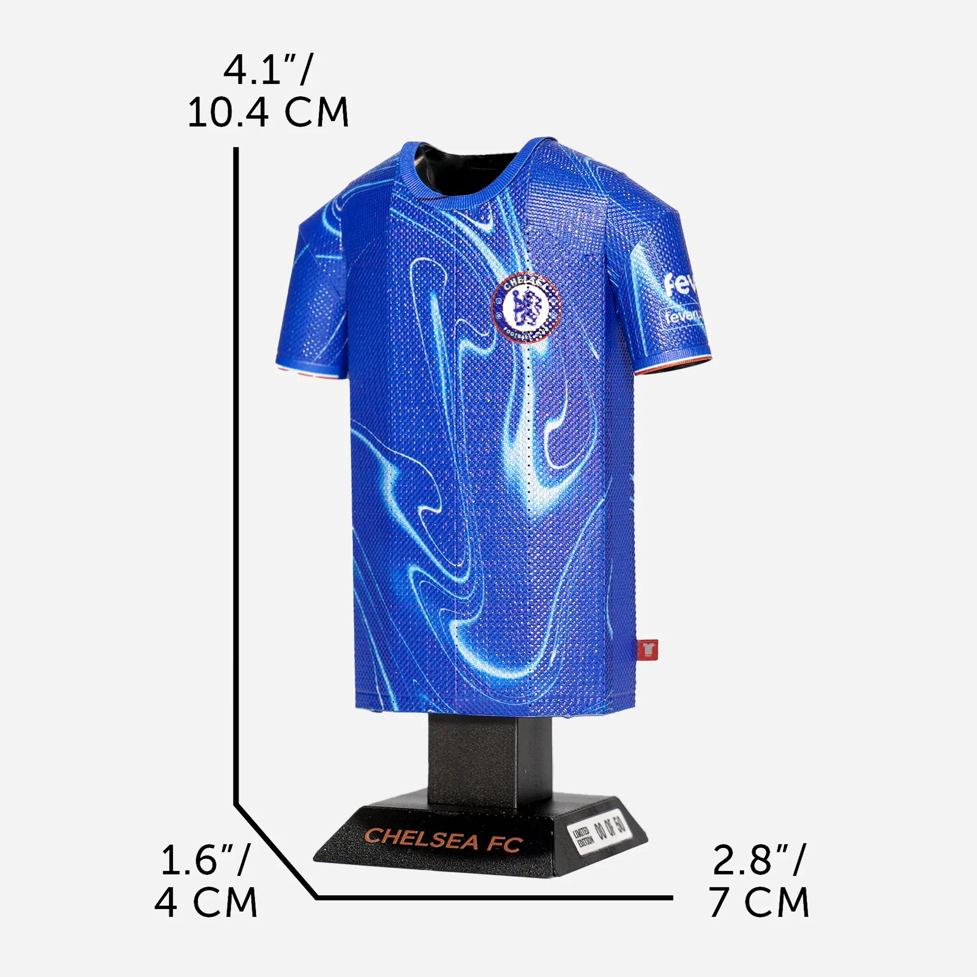 24/25 Chelsea home jersey collectible showing measurements in cm